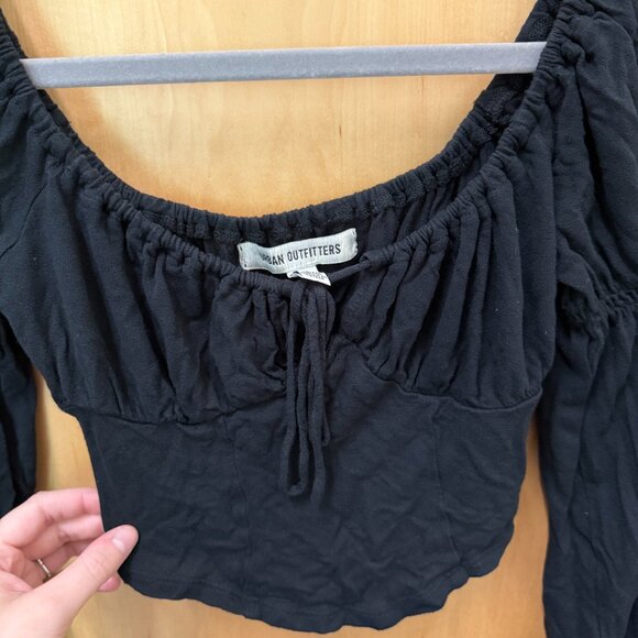 Urban Outfitters ruched black peasant crop top long sleeve S - Picture 3 of 4